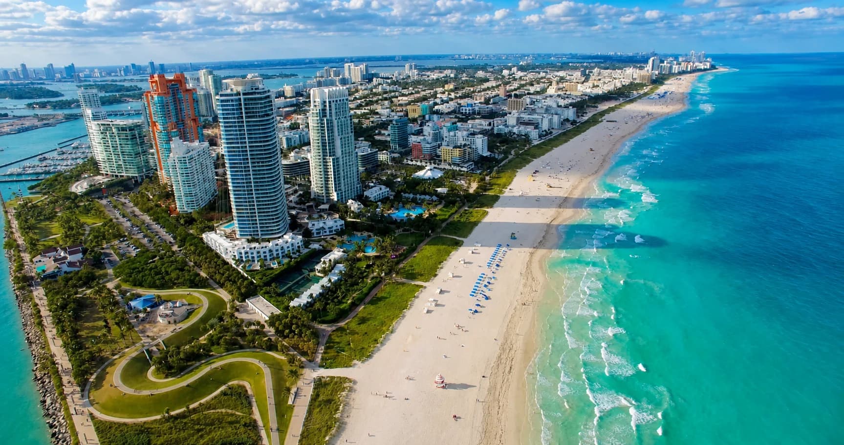 Costa real de Miami Beach vista desde el aire